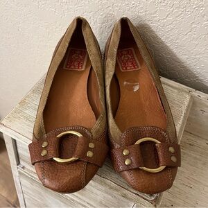 Lucky | Leather Slip On Round Toe Flats